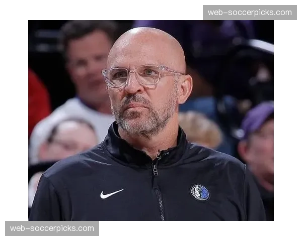 独行侠第三节打出22-5攻击波，基德暂停后联防策略奏效