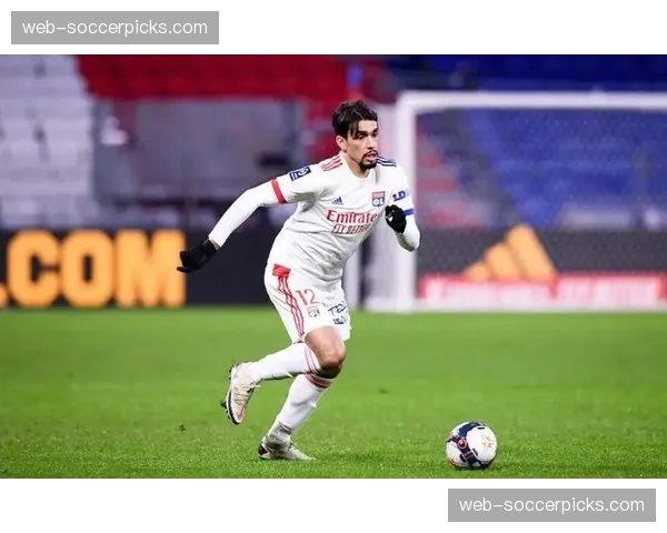 消息：西汉姆联宣布与中场核心帕奎塔完成续约